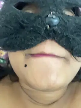 HoneyedPortal's cam snapshot