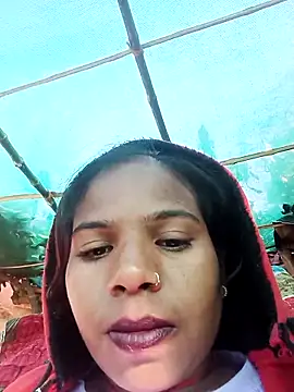 Rubi_sarma live sex cam