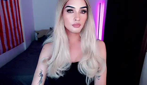 Alicegreenexx live sex cam