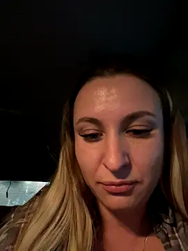 OlgaBuzzz live sex cam