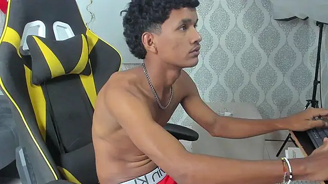 Boy_savoy live sex cam