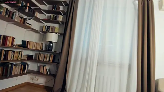 DesireeMillison's cam snapshot