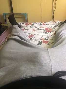 Snake201983 live sex cam