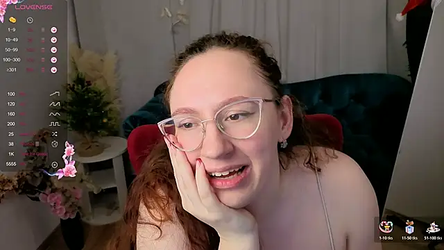 ellie_coy_'s cam snapshot