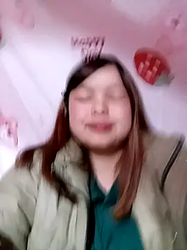 Miina-2000 live sex cam