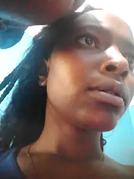 ShyNaughtyBabe's cam snapshot