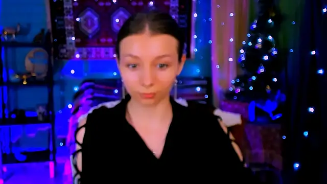 JulieDaniel's cam snapshot