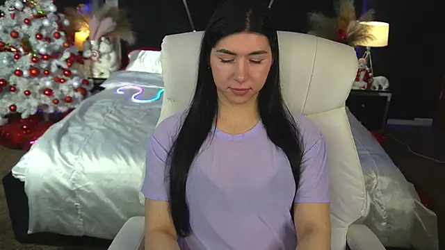 EmilyCandyy's cam snapshot