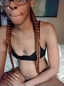 Jasmine_FullsShine's cam snapshot