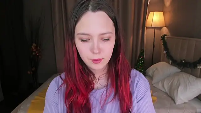 Monica__Queen's cam snapshot