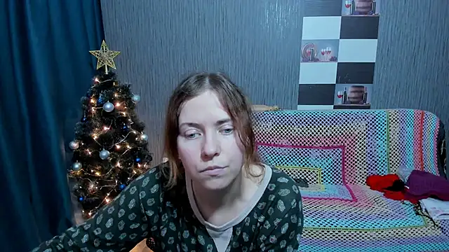 pa1e_pr1ncess's cam snapshot