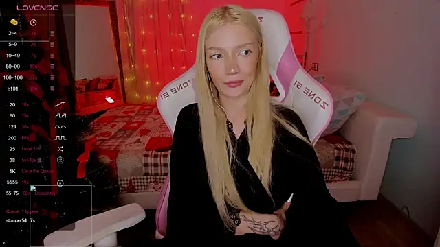 AnyaTaylor_'s cam snapshot