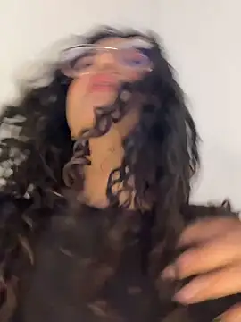 CaroBeach live sex cam