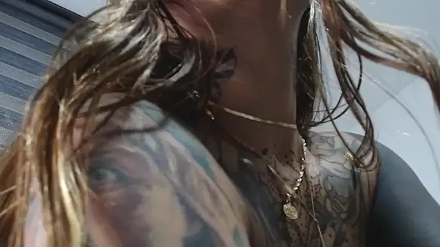 EmiliMontero's cam snapshot