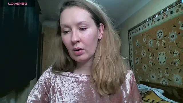 AnnaXLovers's cam snapshot