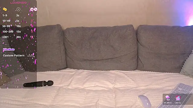 LunaAmor18's cam snapshot