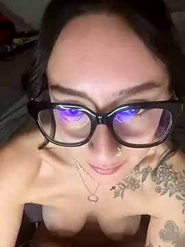 Lolasecret_'s cam snapshot