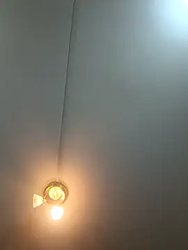 BrisaShow's cam snapshot