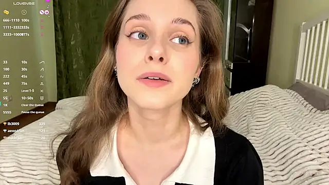 MiaBlanko's cam snapshot