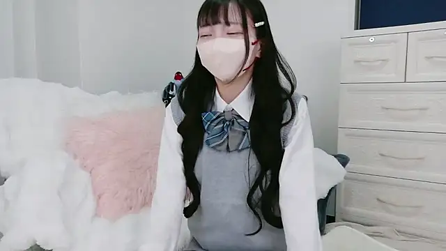 Mirai_oO16Oo's cam snapshot