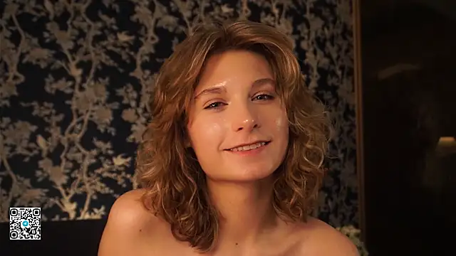 BellaReppert live sex cam