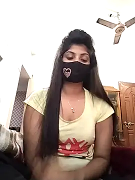 Queen-Any's cam snapshot