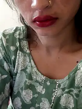 aarti_kushwah's cam snapshot