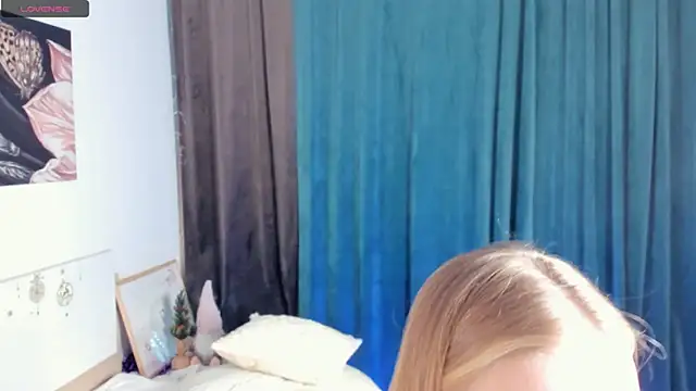 Icehoneybyte's cam snapshot