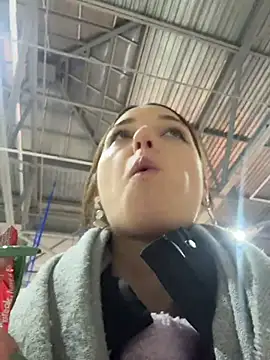 DollyTall live sex cam