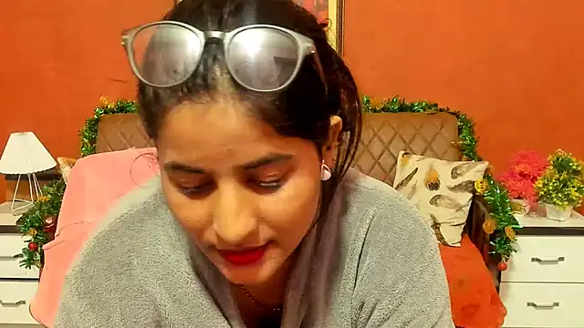 Jasmine_Jaey1's cam snapshot