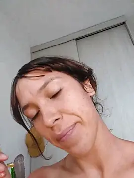 Lina_Carolina live sex cam