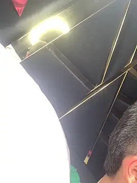 Emiliano_Reyes's cam snapshot