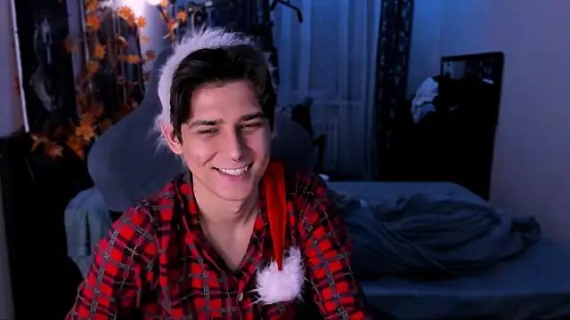 Foxicfu's cam snapshot