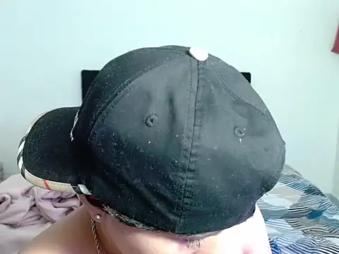 Im_Milan_Rs's cam snapshot