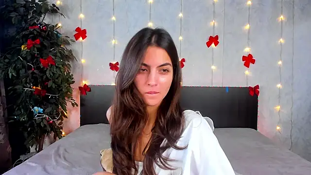 Milana_Crystal_'s cam snapshot