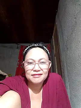 Everleigh_mom's cam snapshot