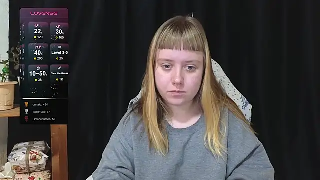 June_shy0 live sex cam