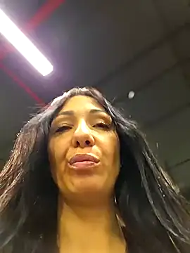 LeticiaWoods live sex cam