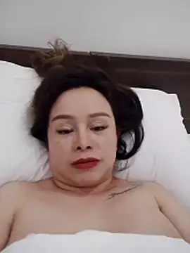 Christine-le1's cam snapshot