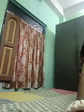 Sreeepujaaaapujaaaa's cam snapshot