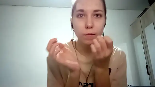 Annette_meow1's cam snapshot