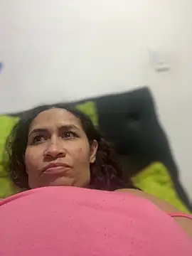 Carola-Ross live sex cam