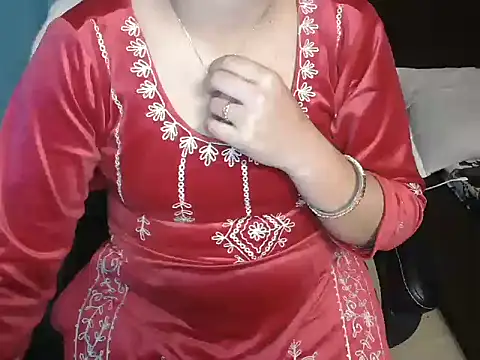 simmi_lov's cam snapshot