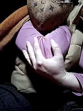 yoyo-mi's cam snapshot