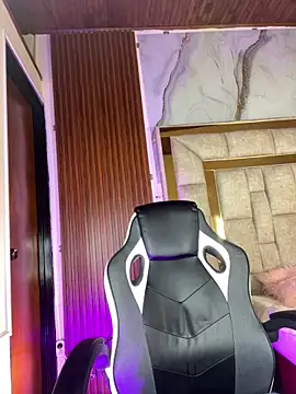 LinnaGardenia's cam snapshot