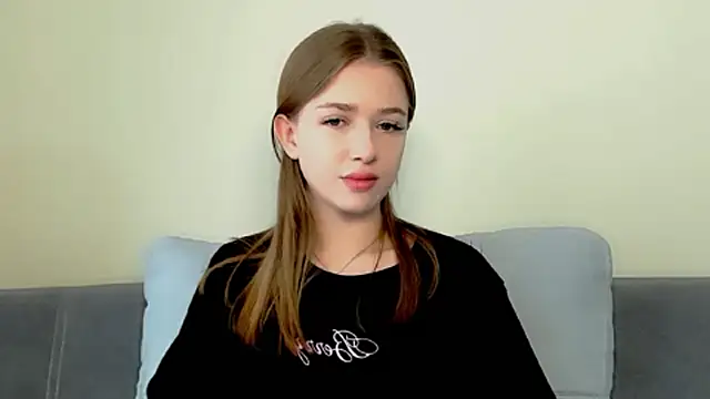 ElleLuv_'s cam snapshot