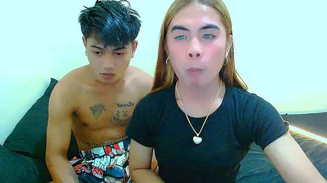 mikhaylahanderson live sex cam