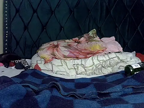 pocupines live sex cam