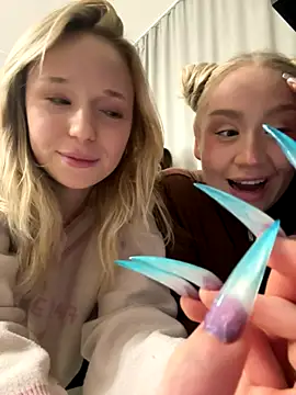 RollDolls live sex cam