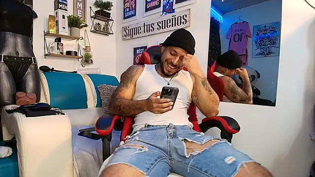 Leenar_Key live sex cam